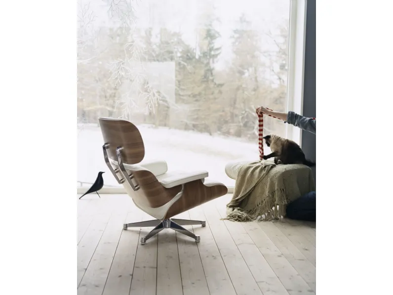 Eames bird  in stile design a prezzo scontato
