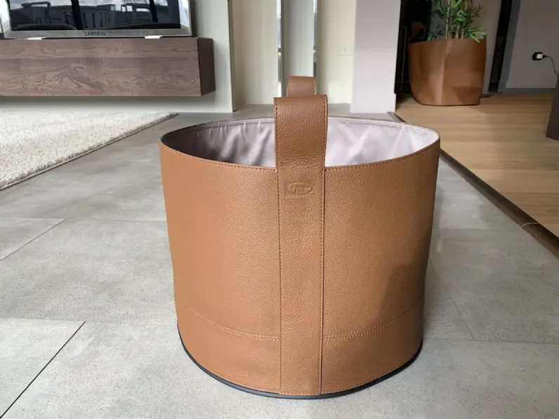 Oggettistica moderna Leather basket di Poltrona frau 