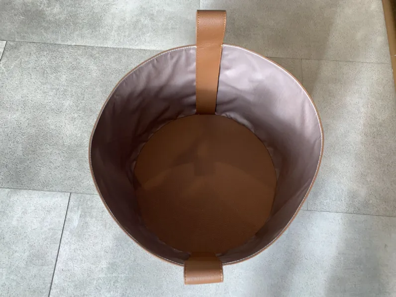 Oggettistica moderna Leather basket di Poltrona frau 