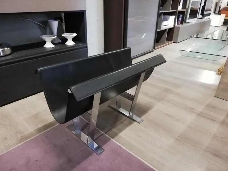 Luis B&b italia in stile design a prezzo scontato