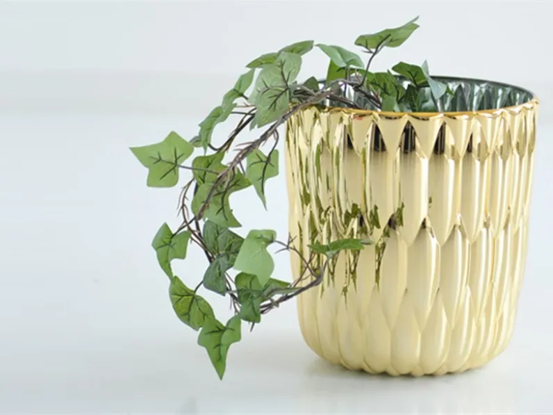 Oggettistica moderna Jelly di Kartell scontata del 40%