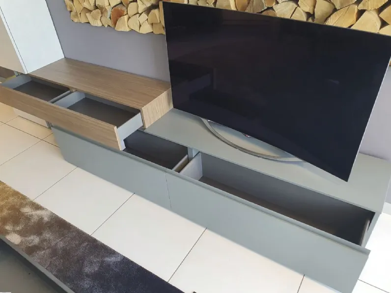 Mobile soggiorno modello Corner 2023 di Tomasella a PREZZI OUTLET