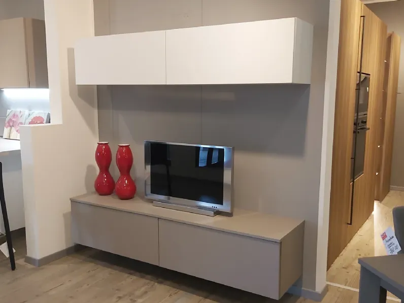 Parete attrezzata Mod cloe della marca Arredo3 con uno sconto esclusivo
