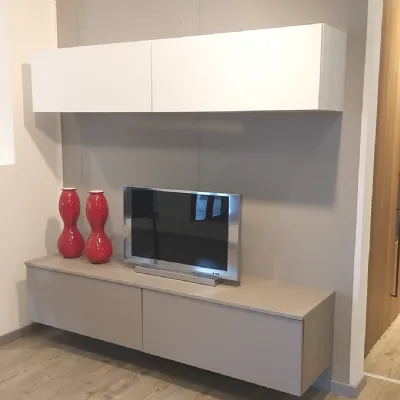 Parete attrezzata Mod cloe della marca Arredo3 con uno sconto esclusivo