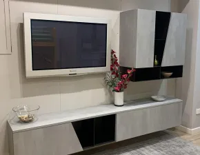 Mobile soggiorno modello Parete attrezzata mood scavolini offerta grigio chiaro di Scavolini a PREZZI OUTLET