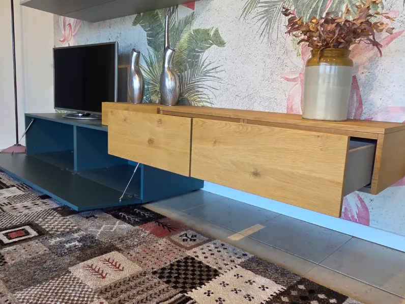 Parete attrezzata Parete soggiorno tv laccata e rovere  Sangiacomo in stile moderna a prezzo scontato