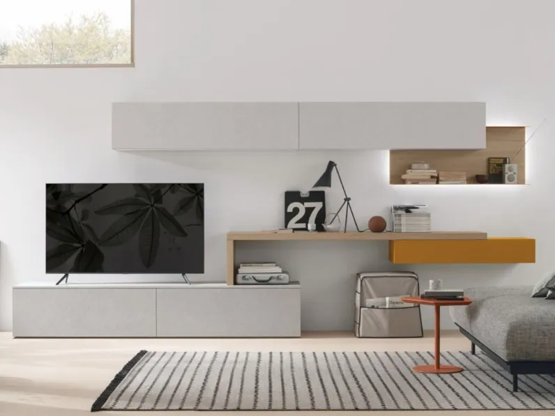 Parete attrezzata in stile design At120 di Tomasella a prezzo scontato 