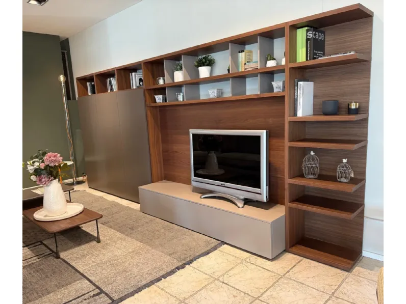 Parete attrezzata Composizione parete tv  di Pianca scontata del 30%