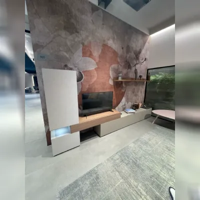 Parete attrezzata Cv 365 par attr atlante Tomasella in stile design a prezzo ribassato