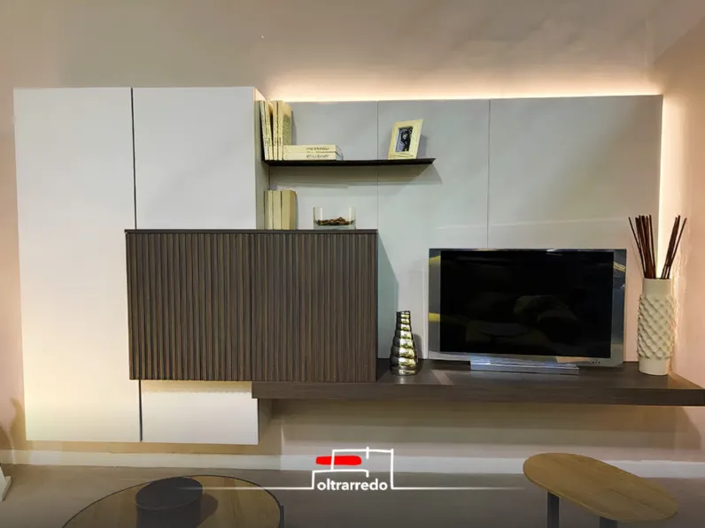 Mobile soggiorno modello Favero di Favero scontato -50%