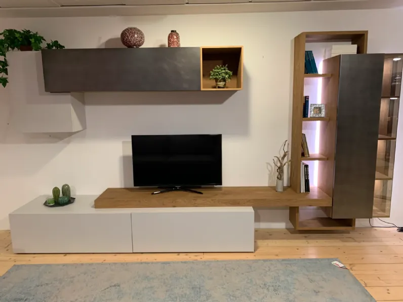 Parete attrezzata Horizon Mobilgam in stile moderna a prezzo scontato