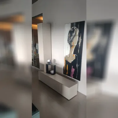 Parete attrezzata in stile design Regolo 180 di Minotti in Offerta Outlet 