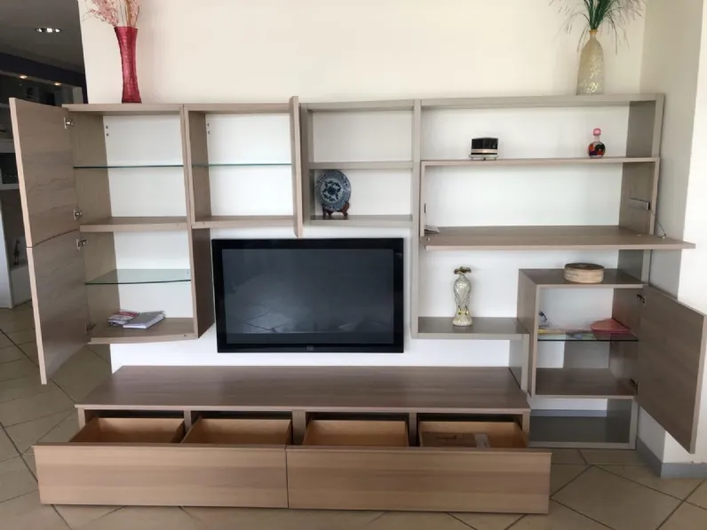 Parete attrezzata Collezione 500 di Napol in OFFERTA OUTLET