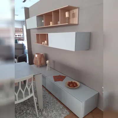 Parete attrezzata Live del marchio Morassutti con un ribasso esclusivo