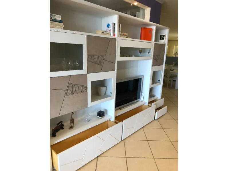 Parete attrezzata Collezione decor  Modo 10 in stile classico a prezzo ribassato