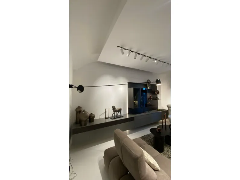 Parete attrezzata Na 104 parete living system di Novamobili scontata del 58%