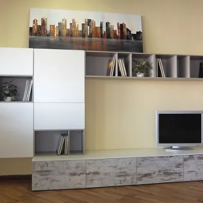 Parete attrezzata One d Siloma in stile moderno a prezzo ribassato