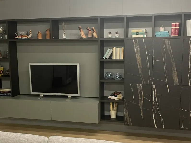 Parete attrezzata Orme Orme in stile design a prezzo ribassato