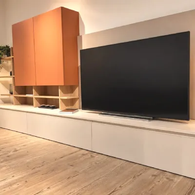 Parete attrezzata Parete attrezzata adok dell'azienda Adok con uno sconto esclusivo