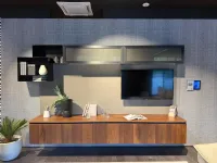 Parete attrezzata Parete oltre  di Lube cucine in OFFERTA OUTLET