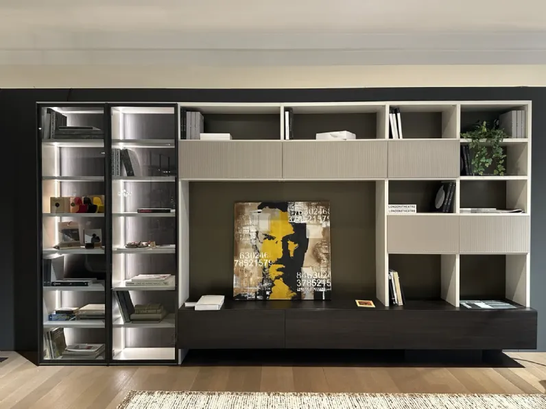 Parete attrezzata Parete tv componibile  di Novamobili in OFFERTA OUTLET