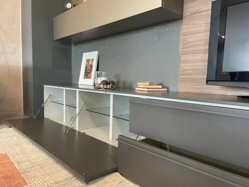 Parete attrezzata Sistema day 12 Alf da fre in stile design a prezzo ribassato