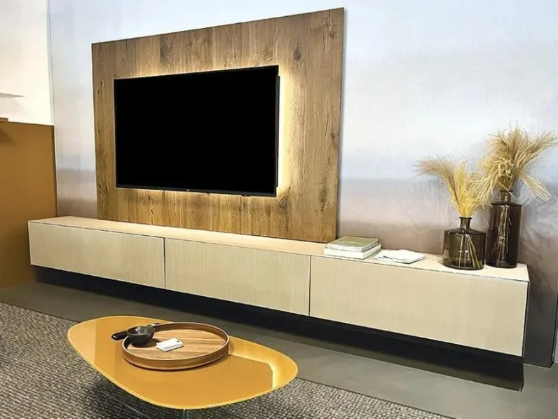 Parete attrezzata Soggiorno lago materia porta tv di Lago in OFFERTA OUTLET