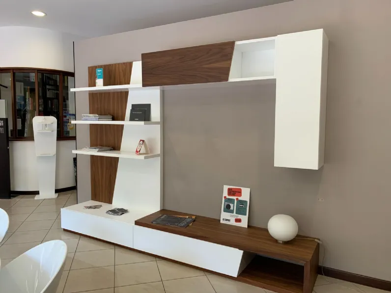 Mobile soggiorno modello Traverso di Artigianale a PREZZI OUTLET