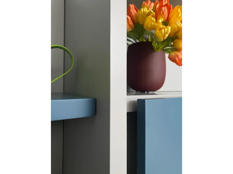 Scopri la parete attrezzata Smart living di Ozzio con sconto del 80%!