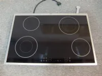 Innovativo piano cottura Vetroceramicadi Electrolux a prezzi outlet