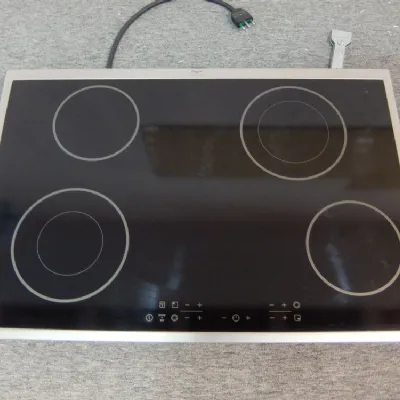 Innovativo piano cottura Vetroceramicadi Electrolux a prezzi outlet