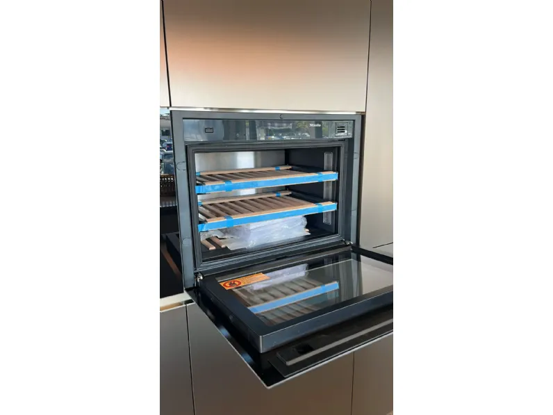 Cantina vini M�ele: piccoli apparecchi elettrici a prezzo scontato