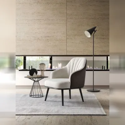 Poltroncina Aaron. Seduta fissa e design moderno. Mottes selection a prezzi outlet.