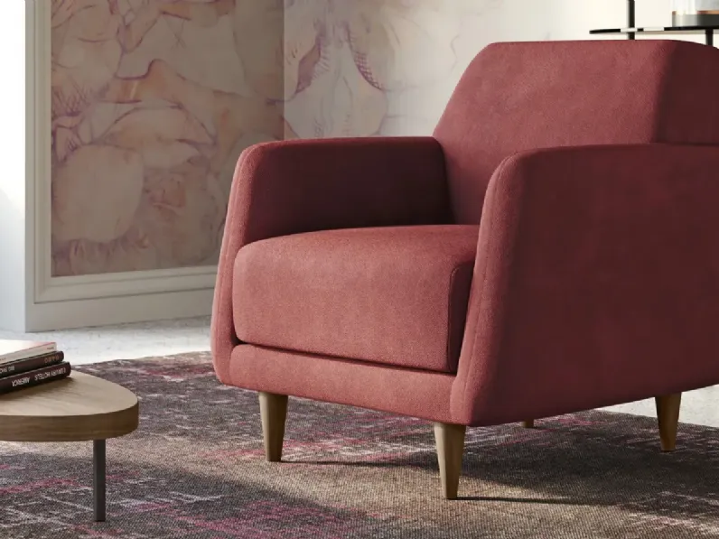 Poltroncina Adele a marchio Doimo salotti SCONTATA