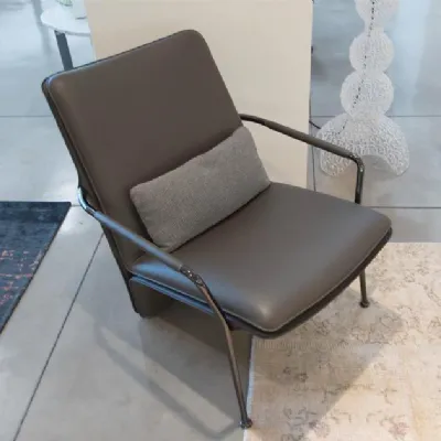 Poltroncina modello Arabesque Poltrona frau in Pelle in Offerta Outlet