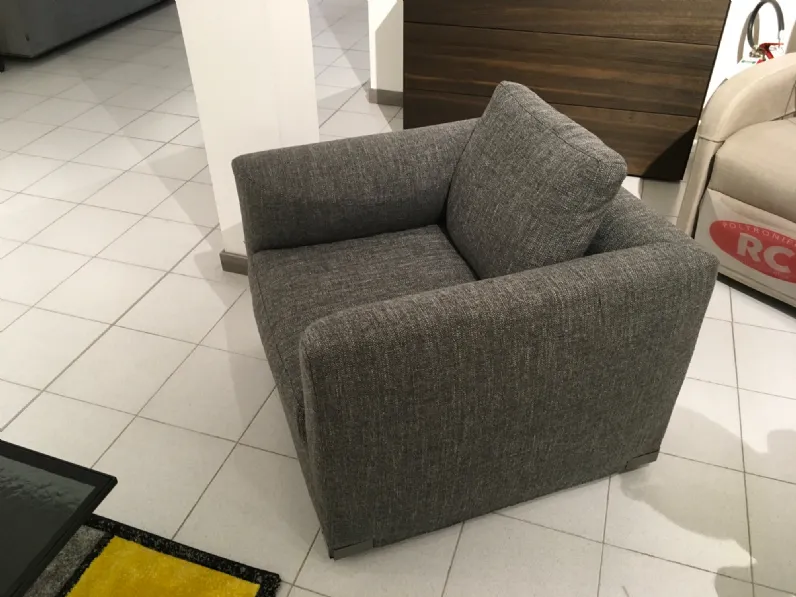 Poltroncina Brando marac Con seduta fissa a marchio Artigianale in Offerta Outlet