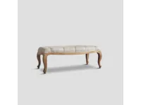 Poltroncina Capitonn� Dialma Brown scontata. Un'occasione!