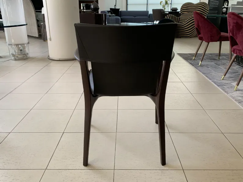 Poltrona con seduta fissa Isadora Poltrona frau in Offerta Outlet 