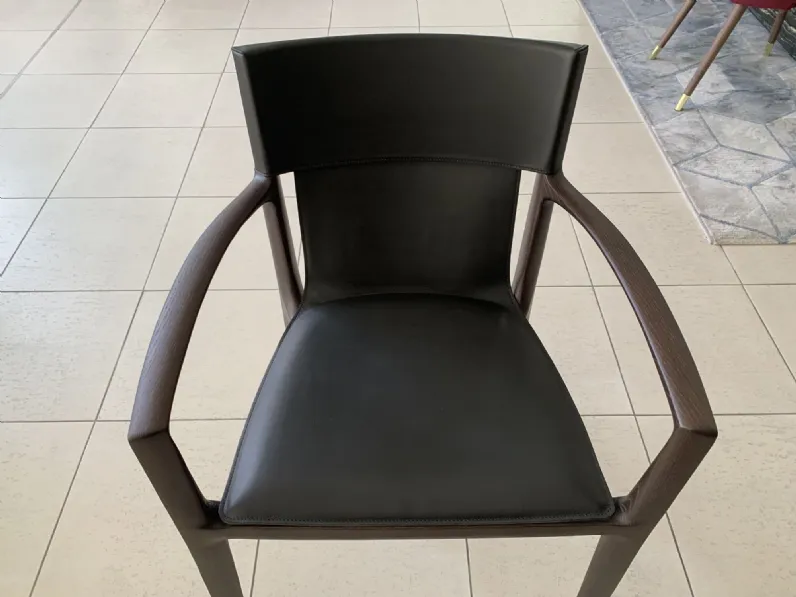 Poltrona con seduta fissa Isadora Poltrona frau in Offerta Outlet 
