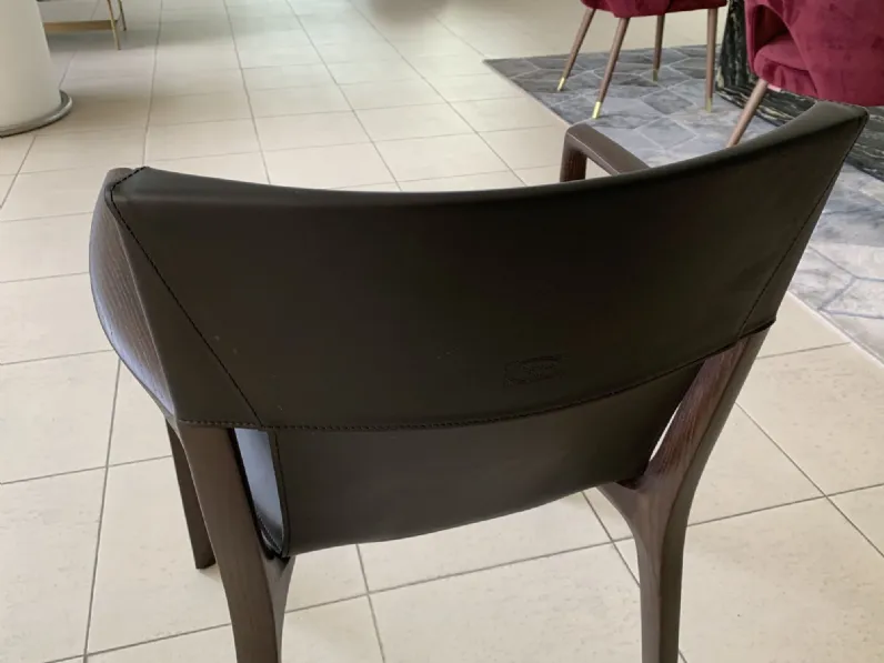 Poltrona con seduta fissa Isadora Poltrona frau in Offerta Outlet 