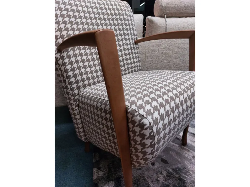Poltroncina in stile moderno modello Camilla Art salotti a prezzo ribassato