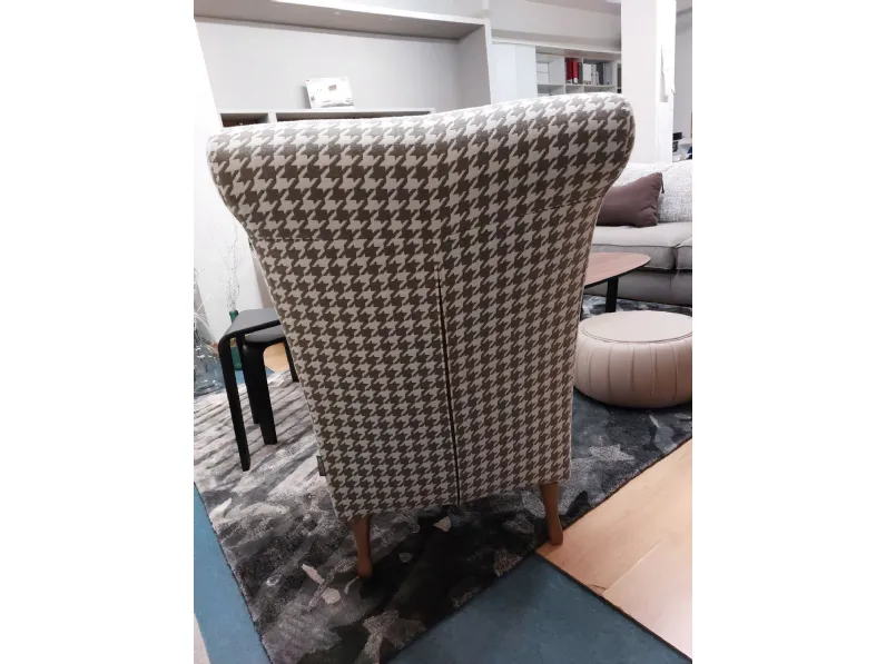 Poltroncina in stile moderno modello Camilla Art salotti a prezzo ribassato