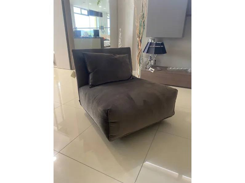Poltrona in Tessuto Wing Musa salotti in Offerta Outlet
