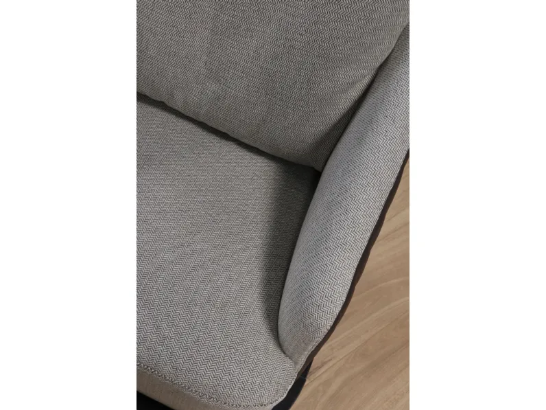 Poltroncina Lala Con seduta fissa Le comfort a prezzi convenienti