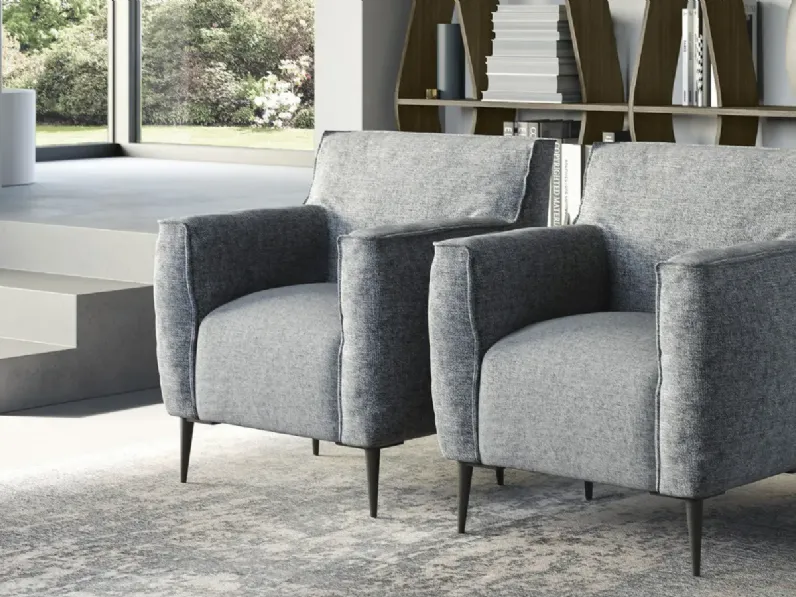 Poltroncina Luna a marchio Doimo salotti SCONTATA