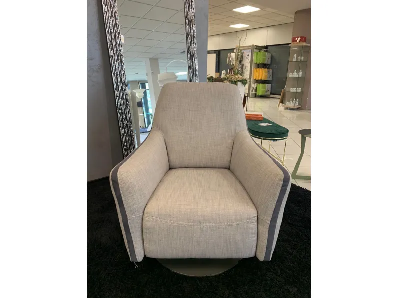 Poltroncina modello Felicity Egoitaliano in Tessuto a prezzo Outlet