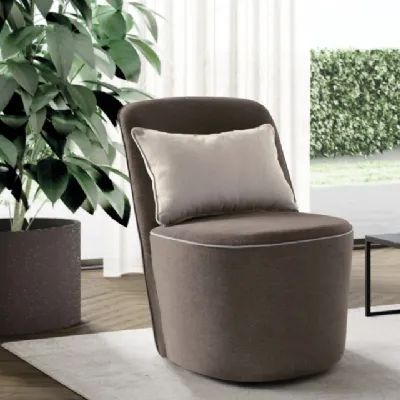 Poltroncina modello Meggy Le comfort in Tessuto in Offerta Outlet
