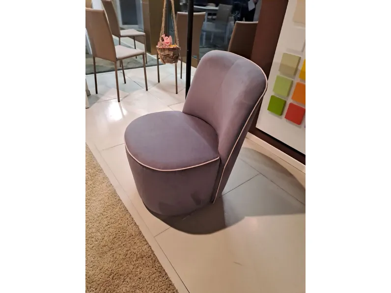 Poltroncina in stile moderno modello Modello meggy microfibra Le comfort a prezzo scontato