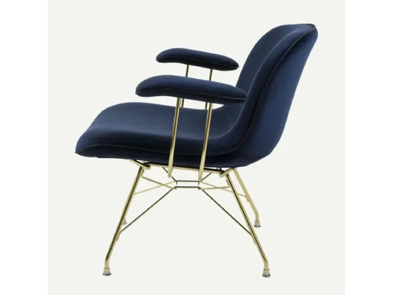 Poltrona modello Poltroncina in tessuto troy Magis in offerta