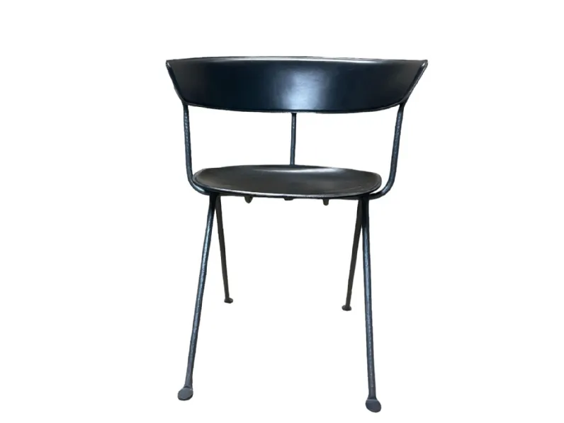 Poltrona in stile design Poltroncina officina inpelle nera magis Magis in Offerta Outlet